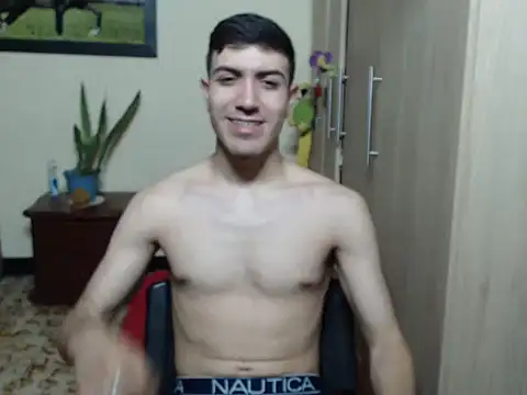 Snapshot of thiago_collins9 chatting on 01/14/26, 01:11 thiago collins9 online show from 01/14/26, 01:11