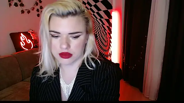 Ariana Saint online show from 02/18/26, 05:20