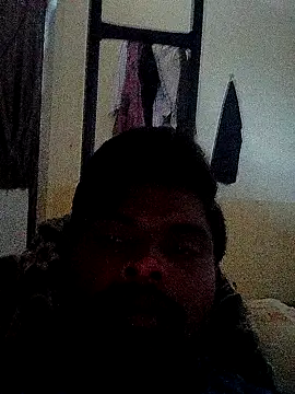 Snapshot of Anji8639 chatting on 12/18/25, 02:06 Anji8639 online show from 12/18/25, 02:06