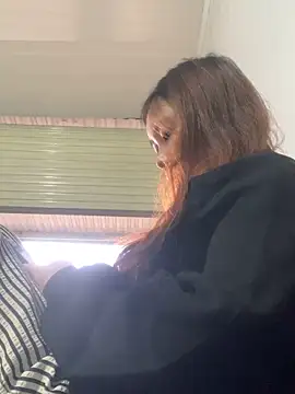 Baby Bi online show from 12/17/25, 09:37