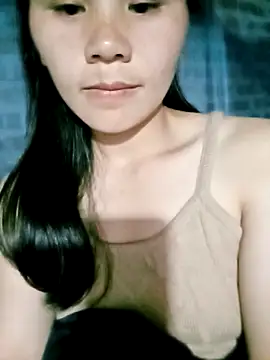 Uzi-na online show from 12/17/25, 01:06