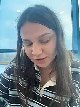 Niki Hug online show from 01/07/26, 09:01