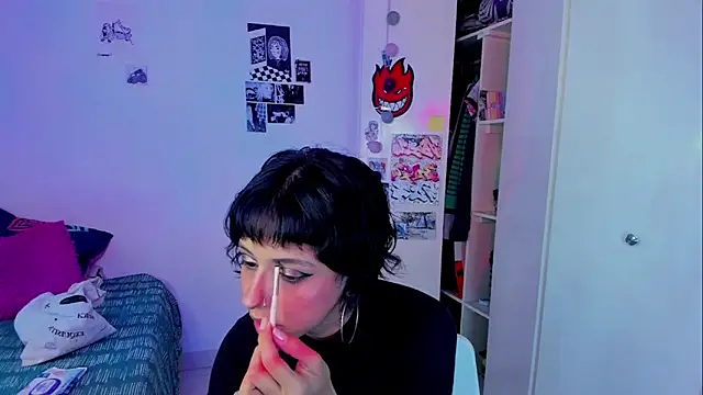 harakitty  online show from 03/27/26, 07:24