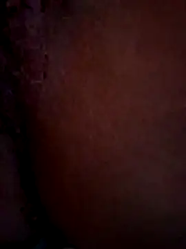 Snapshot of kingwilliams65 chatting on 12/18/25, 01:55 kingwilliams65 online show from 12/18/25, 01:55