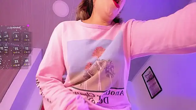 Violet Blazee online show from 01/17/26, 10:42