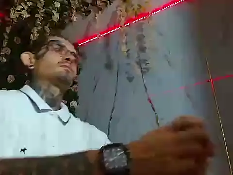 Boy tatto77 online show from 02/04/26, 02:23