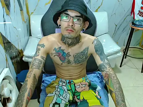 Boy tatto77 online show from 03/21/26, 12:21