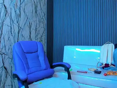 Boy tatto77 online show from 04/21/26, 01:28