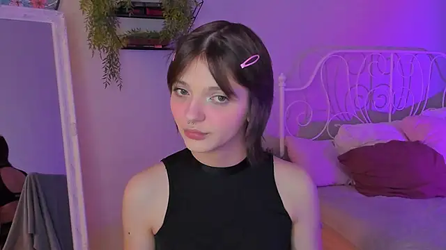 Snapshot of LetoriaNotley chatting on 01/10/26, 08:32 LetoriaNotley online show from 01/10/26, 08:32