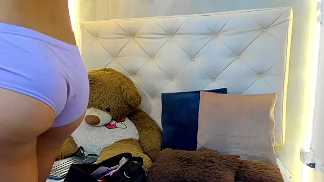 Snapshot of danna_rivera0 chatting on 01/09/26, 07:37 danna rivera0 online show from 01/09/26, 07:37