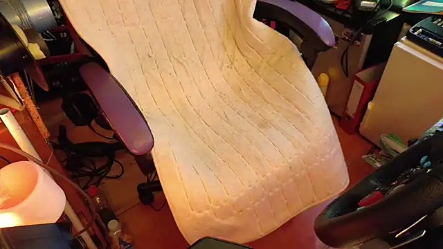 Snapshot of Gay-Versaut chatting on 02/23/26, 11:13 Gay-Versaut online show from 02/23/26, 11:13