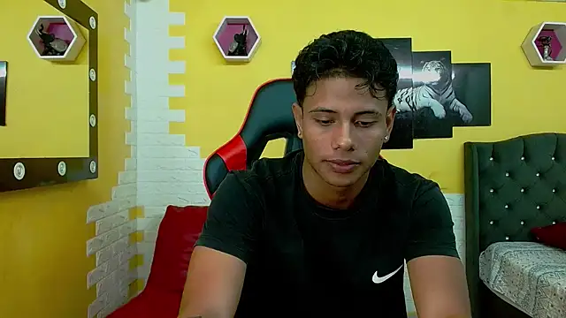 andrew myersx online show from 01/06/26, 02:48