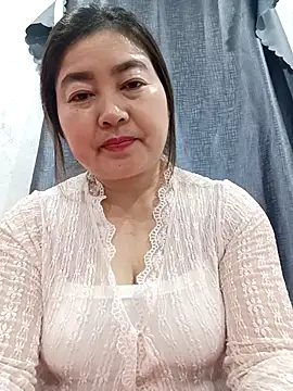 Snapshot of Jumi_livesexy chatting on 02/11/26, 02:44 Jumi livesexy online show from 02/11/26, 02:44