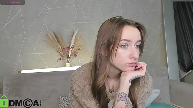 Hi  Karuuu online show from 01/15/26, 01:10