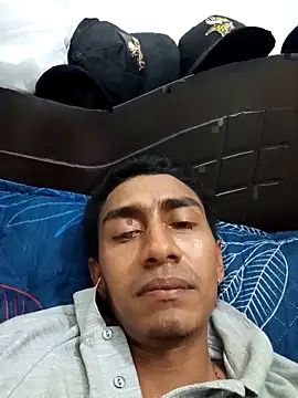 negrito sexxxo online show from 12/22/25, 12:13