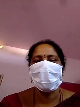 Snapshot of telugutrisha chatting on 12/20/25, 08:32 telugutrisha online show from 12/20/25, 08:32