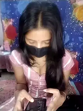 Snapshot of Surbhi-dixit chatting on 01/17/26, 03:44 Surbhi-dixit online show from 01/17/26, 03:44