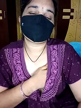 maduri   online show from 04/03/26, 05:22