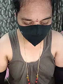 maduri   online show from 07/29/26, 05:38