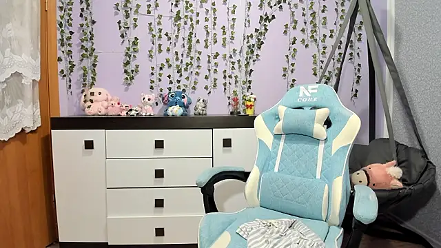 Yoonhee ki online show from 03/24/26, 06:02