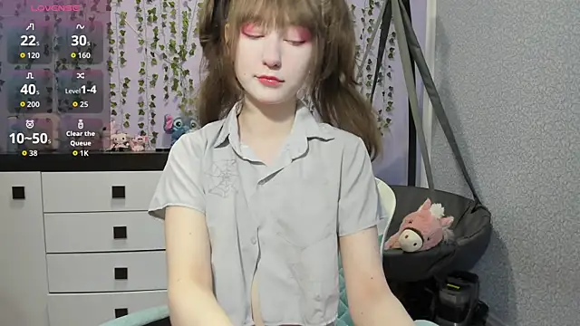 Snapshot of Yoonhee_ki chatting on 05/29/26, 02:59 Yoonhee ki online show from 05/29/26, 02:59