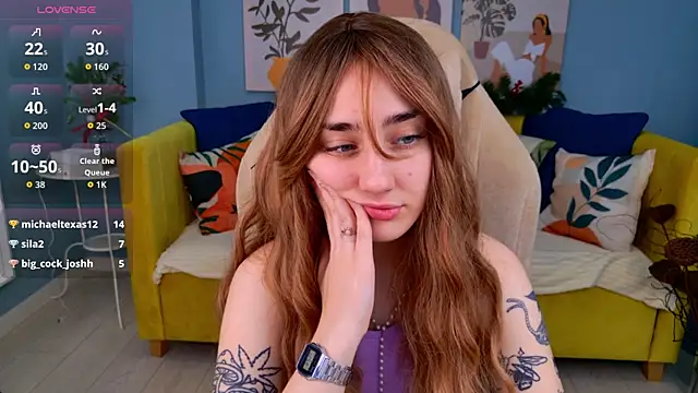 Snapshot of LilyMyerss chatting on 12/20/25, 06:20 LilyMyerss online show from 12/20/25, 06:20