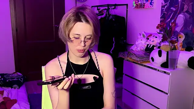 Carollforyou online show from 03/31/26, 02:17