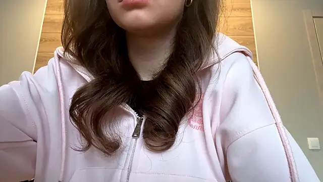 lisa montana online show from 02/06/26, 06:18