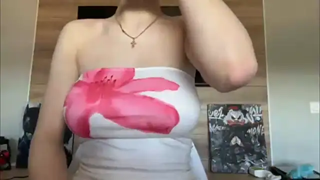 lisa montana online show from 05/26/26, 08:10