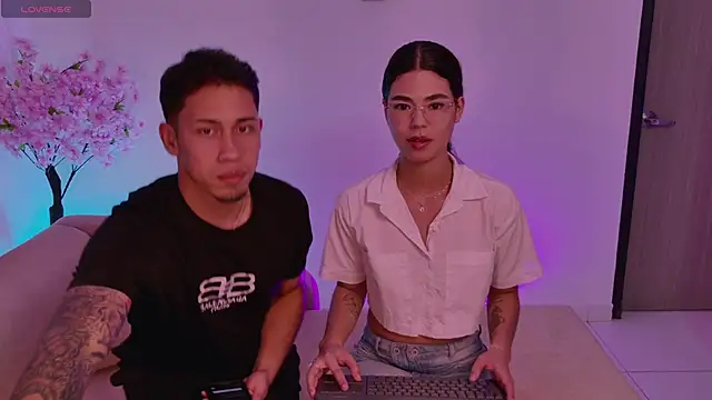 ZairaEon online show from 01/06/26, 03:43