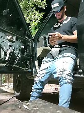 Snapshot of PIGHIGHDIRTY_p0 chatting on 02/12/26, 05:02 PIGHIGHDIRTY p0 online show from 02/12/26, 05:02