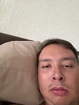 Snapshot of Burndew chatting on 03/03/26, 04:02 Burndew online show from 03/03/26, 04:02