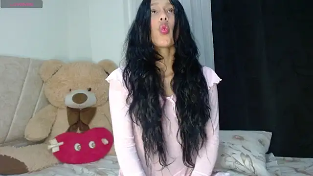 Snapshot of misty_noire chatting on 06/16/26, 12:08 misty noire online show from 06/16/26, 12:08