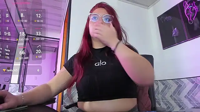 Isaa Tyler online show from 12/18/25, 11:44