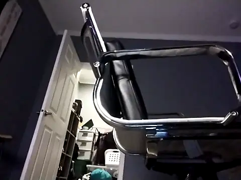 Cantgetenough0069 online show from 03/01/26, 09:22