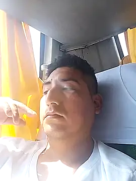 Yrresistible666 online show from 02/04/26, 07:09