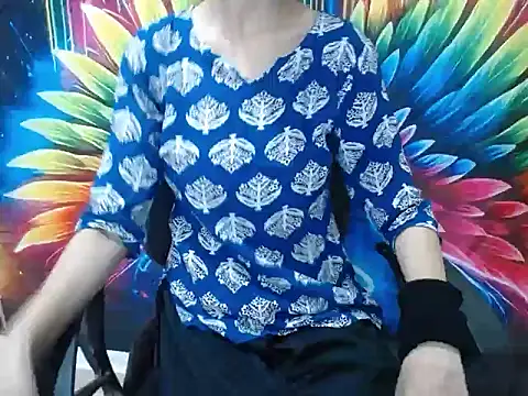 Farhana beautyfull online show from 05/28/26, 04:43