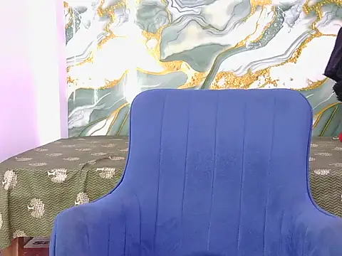 bold-smirthii online show from 12/21/25, 04:30