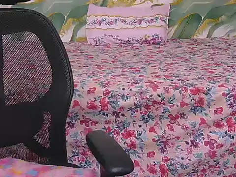 bold-smirthii online show from 03/16/26, 03:45