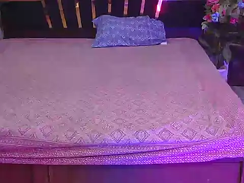 bold-smirthii online show from 04/20/26, 04:26