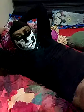 Snapshot of CharlieXXX67 chatting on 12/22/25, 07:38 CharlieXXX67 online show from 12/22/25, 07:38