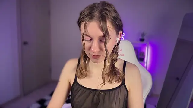 KellySunn online show from 03/22/26, 08:07