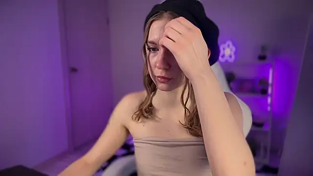 KellySunn online show from 03/28/26, 08:03