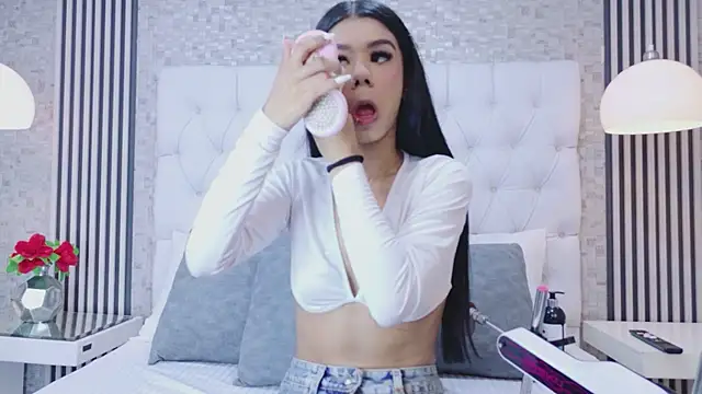 VioletGracee online show from 02/25/26, 12:37