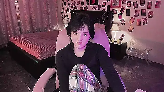 SarahShelby online show from 03/05/26, 10:44