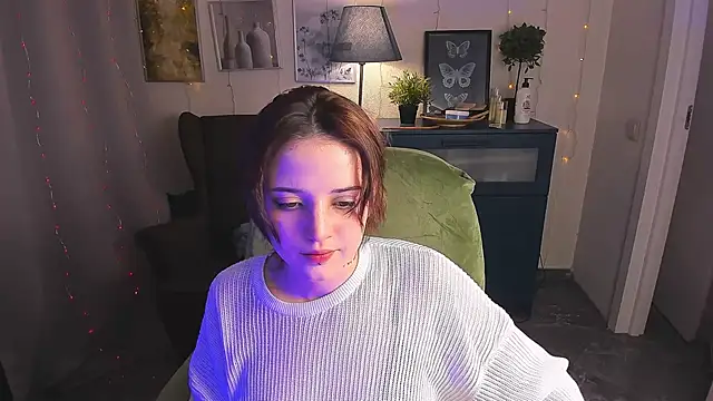 SarahShelby online show from 06/06/26, 10:14