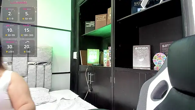 AmbarBrownn  online show from 02/18/26, 08:49