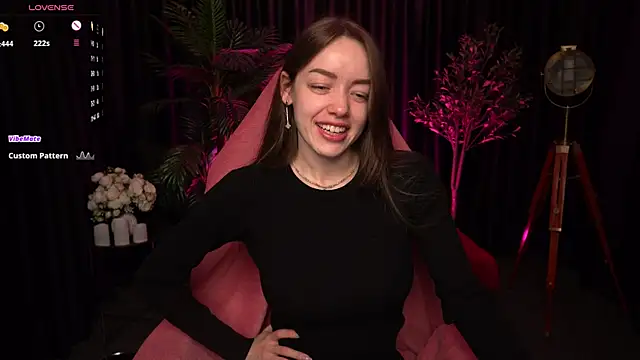 Velouraa online show from 04/05/26, 10:29