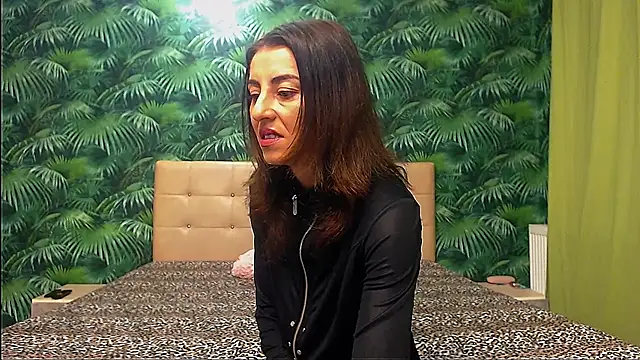 Snapshot of Stella_John chatting on 01/10/25, 05:26 Stella John online show from 01/10/25, 05:26