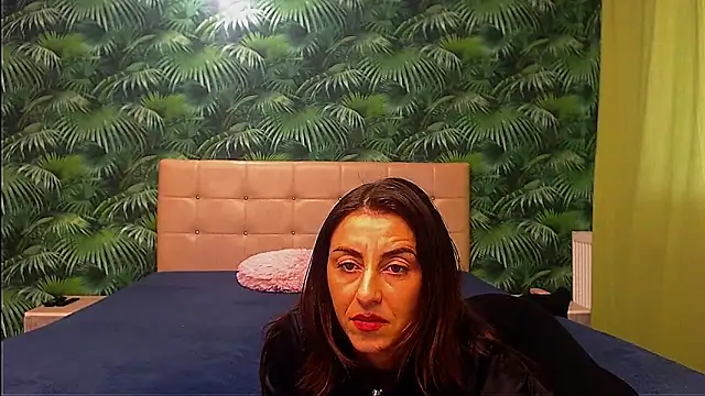 Snapshot of Stella_John chatting on 01/15/25, 05:50 Stella John online show from 01/15/25, 05:50